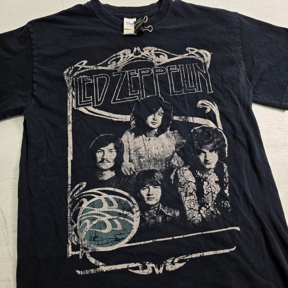 Led Zeppelin 1969 Band Promo Photo Classic Rock Metal Faces Graphic T-Shirt Sz M - Picture 2 of 6